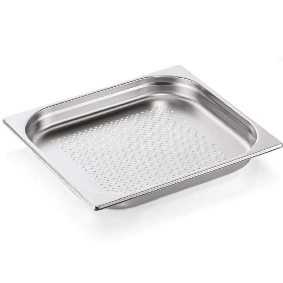 GN 2/3 Behälter, Bodenlochung, CNS - H 4cm (Serie GN CORE)