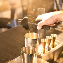 Limettenpresse, schwarz - Aluminium